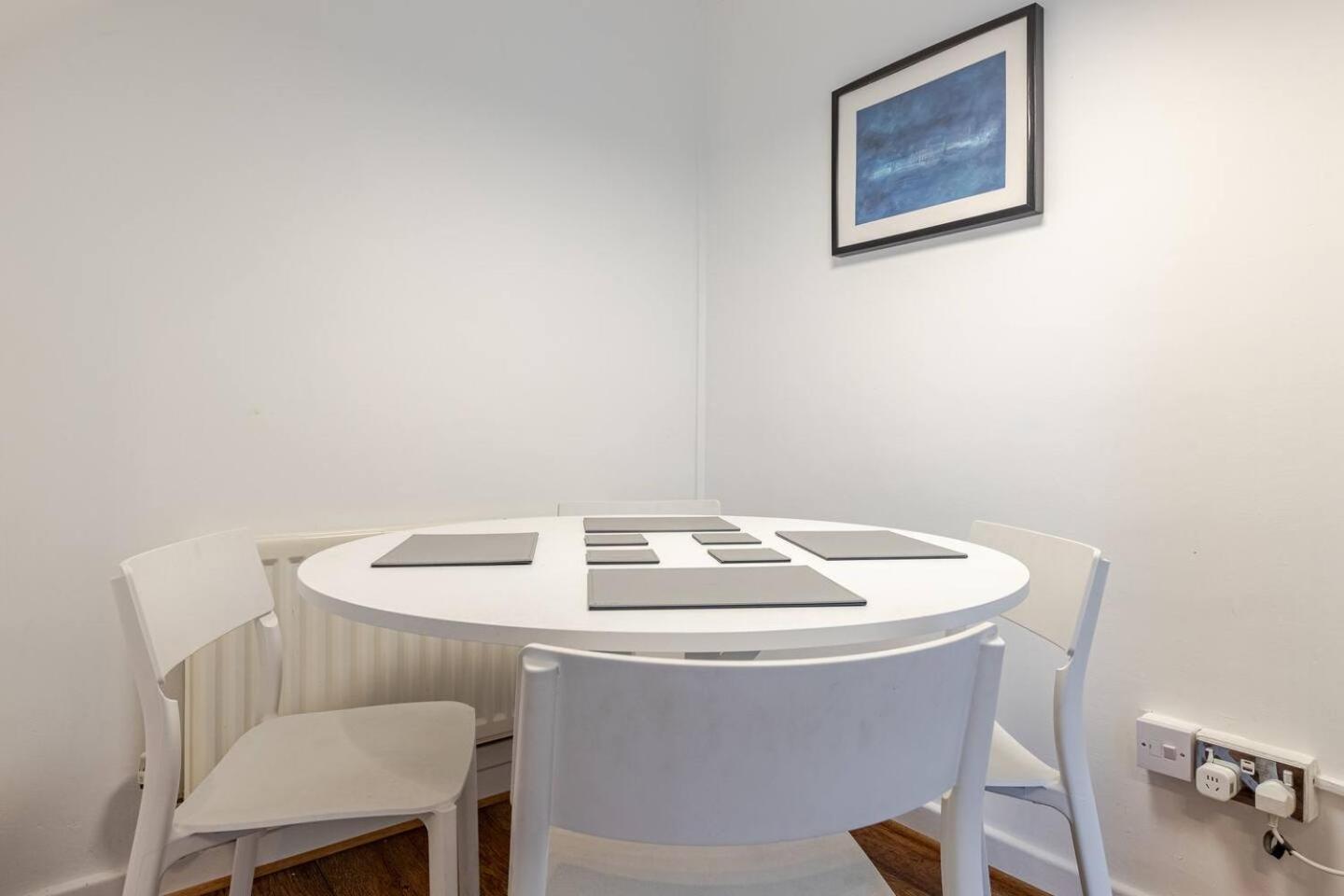 Charming 2-Bed Garden Flat Apartment London Exterior photo